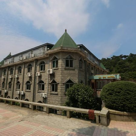Luyang  Luchi Hotel מראה חיצוני תמונה